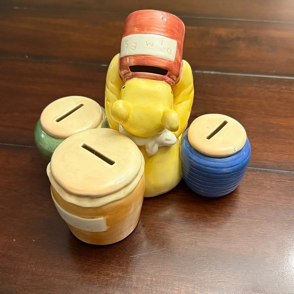 Disney Classic Pooh piggy bank
